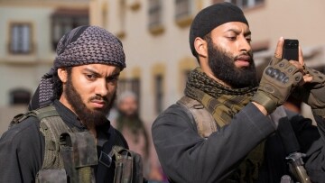 Isis: le reclute del male: Guida TV - TV Sorrisi e Canzoni