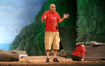 Maurizio Battista: L'isolato: Guida TV - TV Sorrisi e Canzoni