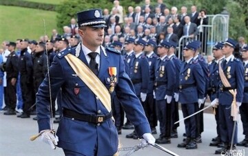 Custodire e proteggere - La Gendarmeria Vaticana: Guida TV - TV Sorrisi e Canzoni