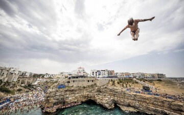 Grandi Altezze 2018: Red Bull Cliff Diving - World Series: Guida TV - TV Sorrisi e Canzoni