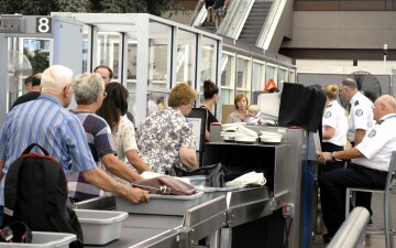 Airport Security: Guida TV - TV Sorrisi e Canzoni