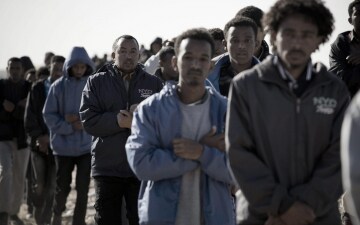 Radici - L'altra faccia dell'immigrazione: Guida TV - TV Sorrisi e Canzoni