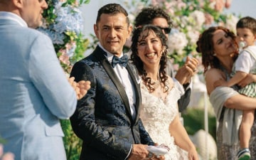 Un Altro Ferragosto: Guida TV - TV Sorrisi e Canzoni