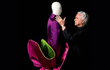 Roberto Capucci. La bellezza salverà il mondo: Guida TV - TV Sorrisi e Canzoni