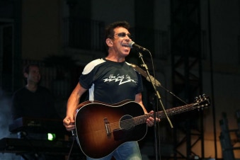 Edoardo Bennato. Sono solo canzonette: Guida TV - TV Sorrisi e Canzoni
