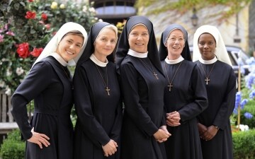 Un ciclone in convento: Guida TV - TV Sorrisi e Canzoni
