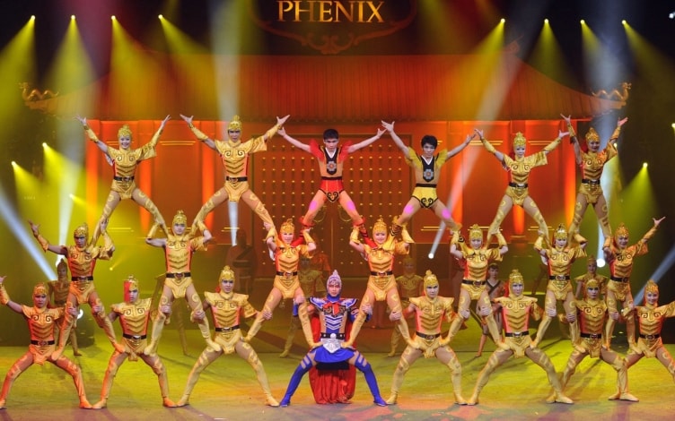 Cirque de Pekin - Mulan: Guida TV  - TV Sorrisi e Canzoni