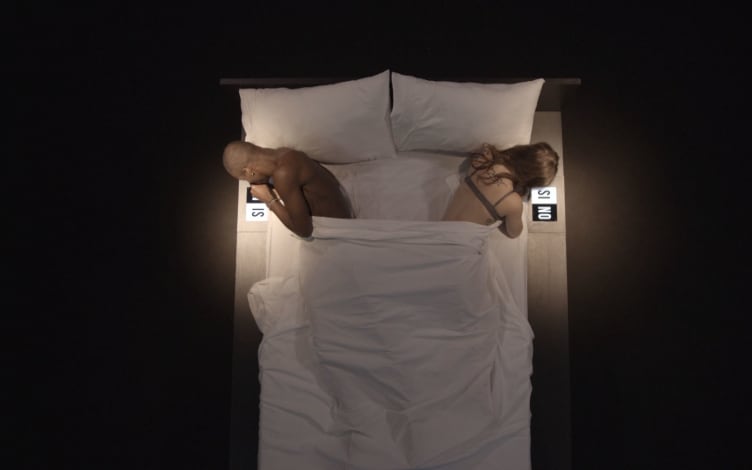Undressed: Guida TV - TV Sorrisi e Canzoni