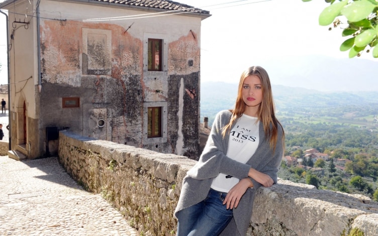 Miss Italia: Guida TV  - TV Sorrisi e Canzoni