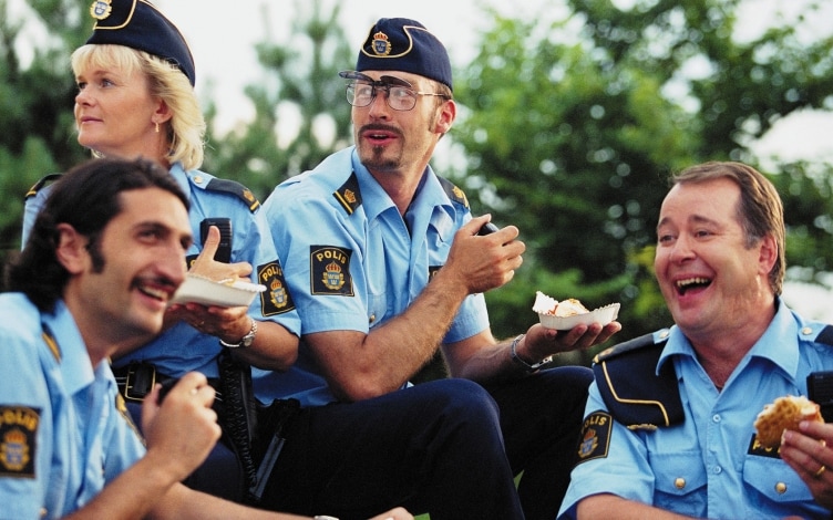 Kops - Poliziotti: Guida TV  - TV Sorrisi e Canzoni