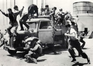 4 giorni per la libertà. Napoli 1943: Guida TV - TV Sorrisi e Canzoni