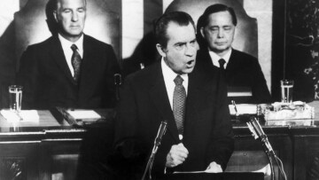 The Seventies - Gli Stati Uniti Contro Nixon: Guida TV  - TV Sorrisi e Canzoni