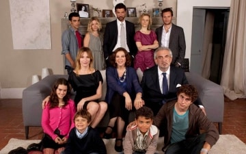 Una grande famiglia: Guida TV  - TV Sorrisi e Canzoni