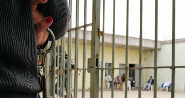Dentro Il Carcere: Guida TV  - TV Sorrisi e Canzoni