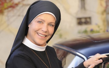 Un ciclone in convento: Guida TV  - TV Sorrisi e Canzoni