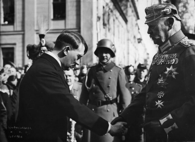 Hindenburg e Hitler: Guida TV  - TV Sorrisi e Canzoni