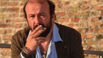 Real School - Poesia che mi parli: Guida TV  - TV Sorrisi e Canzoni