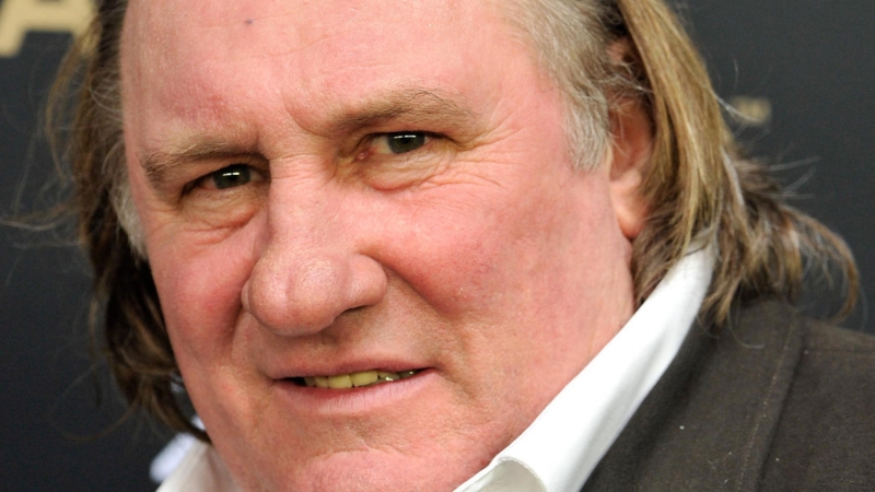 Groving up Gerard Depardieu: Guida TV  - TV Sorrisi e Canzoni