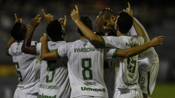 Chapecoense, il sogno riparte: Guida TV  - TV Sorrisi e Canzoni