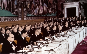 Cerimonia del 60° Anniversario della firma dei Trattati di Roma: Guida TV  - TV Sorrisi e Canzoni