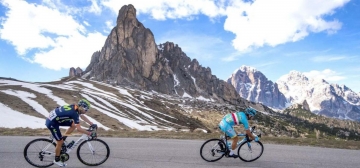 Giro all'Arrivo: Guida TV  - TV Sorrisi e Canzoni