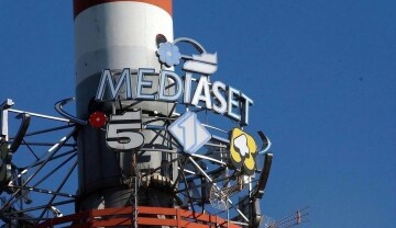 Mediaset - La nuova stagione 2017-2018: Guida TV  - TV Sorrisi e Canzoni