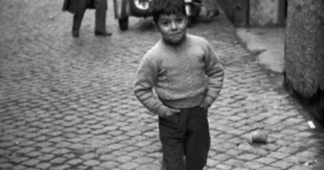 Un'avventura di un fotografo: Guida TV  - TV Sorrisi e Canzoni