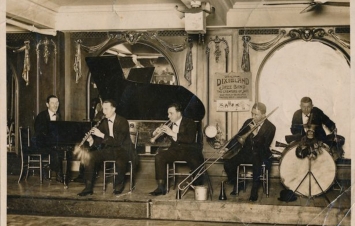 Sicily jass - The world's first man in Jazz: Guida TV  - TV Sorrisi e Canzoni