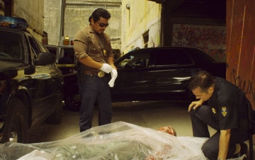 Crossing Point - I signori della droga: Guida TV  - TV Sorrisi e Canzoni