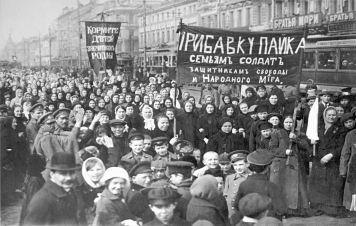 1917. La grande rivoluzione: Guida TV  - TV Sorrisi e Canzoni