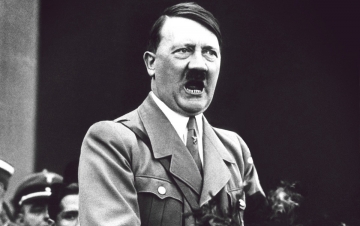 1939-1945. La II Guerra Mondiale L'Europa alla vigilia della Seconda Guerra Mondiale: Guida TV  - TV Sorrisi e Canzoni