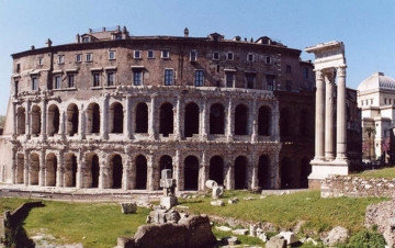 I teatri della Roma antica: Guida TV  - TV Sorrisi e Canzoni