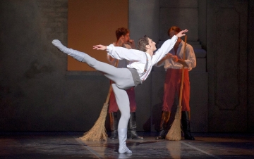 La Scala Danza: Guida TV  - TV Sorrisi e Canzoni