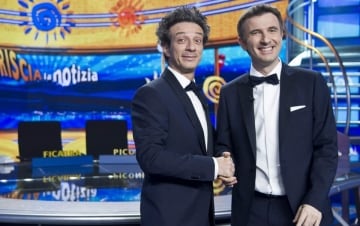 Striscina La Notizina - La Vocina Dell'Intraprendenzina: Guida TV  - TV Sorrisi e Canzoni