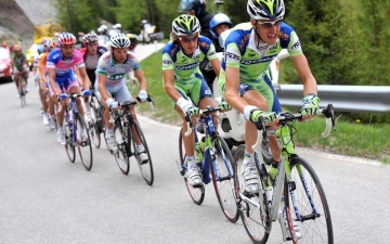 Giro all'Arrivo: Guida TV  - TV Sorrisi e Canzoni