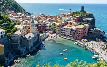 Italian Beauty: Guida TV  - TV Sorrisi e Canzoni
