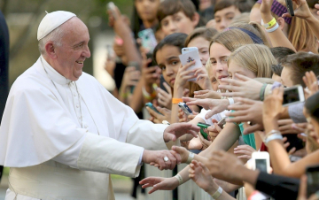 Veglia di preghiera per il Sinodo dei Giovani presieduta da Papa Francesco: Guida TV  - TV Sorrisi e Canzoni