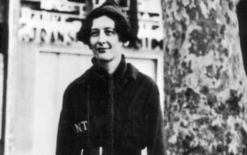 Olocausto, ipotesi su Simone Weil: Guida TV  - TV Sorrisi e Canzoni