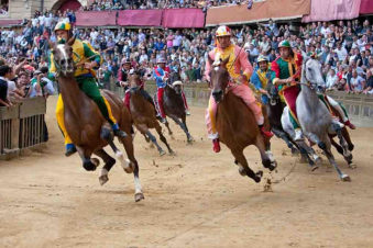 Il Palio di Siena: Guida TV  - TV Sorrisi e Canzoni