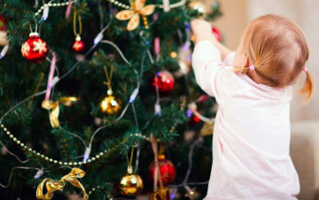 Xmas ER: tutta colpa di Babbo Natale: Guida TV  - TV Sorrisi e Canzoni