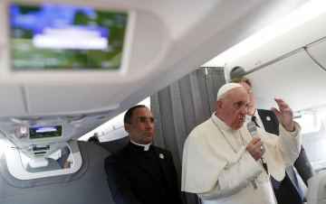 Conferenza stampa di Papa Francesco sul volo di ritorno da Panama: Guida TV  - TV Sorrisi e Canzoni
