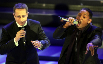 Sanremo Fronteretro 2001-2009 l'Istituzione: Guida TV  - TV Sorrisi e Canzoni