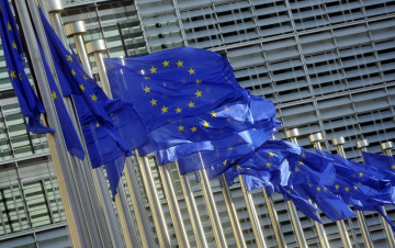 Un uomo europeo: Guida TV  - TV Sorrisi e Canzoni