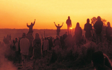 Glastonbury. The Movie in Flashback: Guida TV  - TV Sorrisi e Canzoni