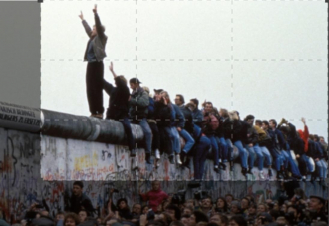 L'ombra del muro Vite recluse: Guida TV  - TV Sorrisi e Canzoni
