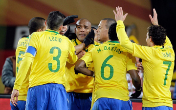 Mondiali 2010: Brasile - Corea del Nord: Guida TV  - TV Sorrisi e Canzoni