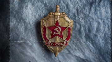 C'era una volta la Russia. KGB, 70 anni di segreti: Guida TV  - TV Sorrisi e Canzoni