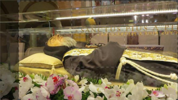 Padre Pio - Tornerò tra cento anni: Guida TV  - TV Sorrisi e Canzoni