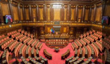 In diretta dall'Aula del Senato le dichiarazioni programmatiche del Presidente del Consiglio dei Ministri sulla fiducia al Governo: Guida TV  - TV Sorrisi e Canzoni