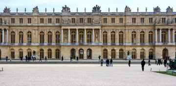 Versailles - Una mega struttura sotterranea: Guida TV  - TV Sorrisi e Canzoni